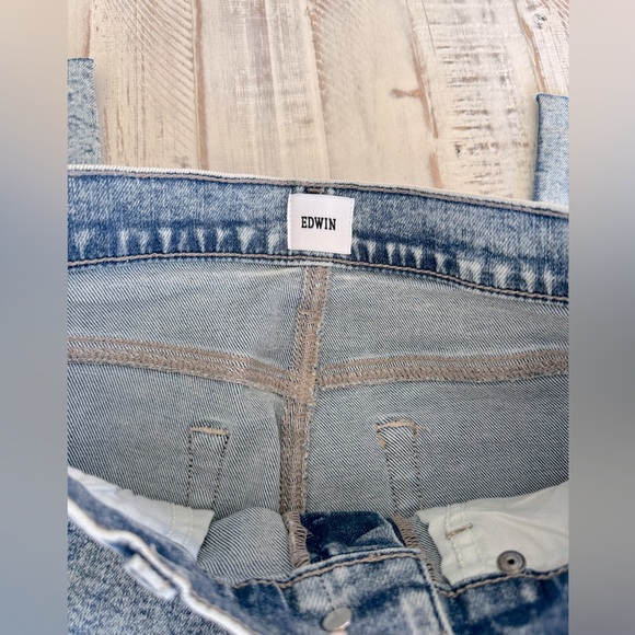 Edwin Bree Ankle Straight Cropped Jeans | Cosmic Wash - Picture 9 of 12